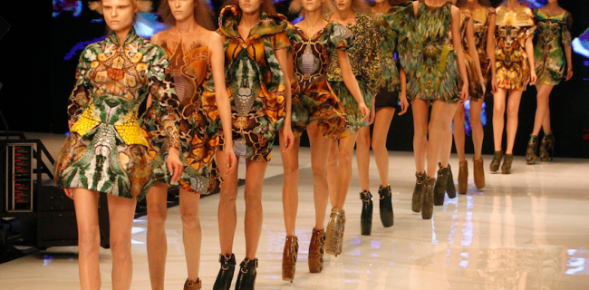 Statement With Isra Fashion