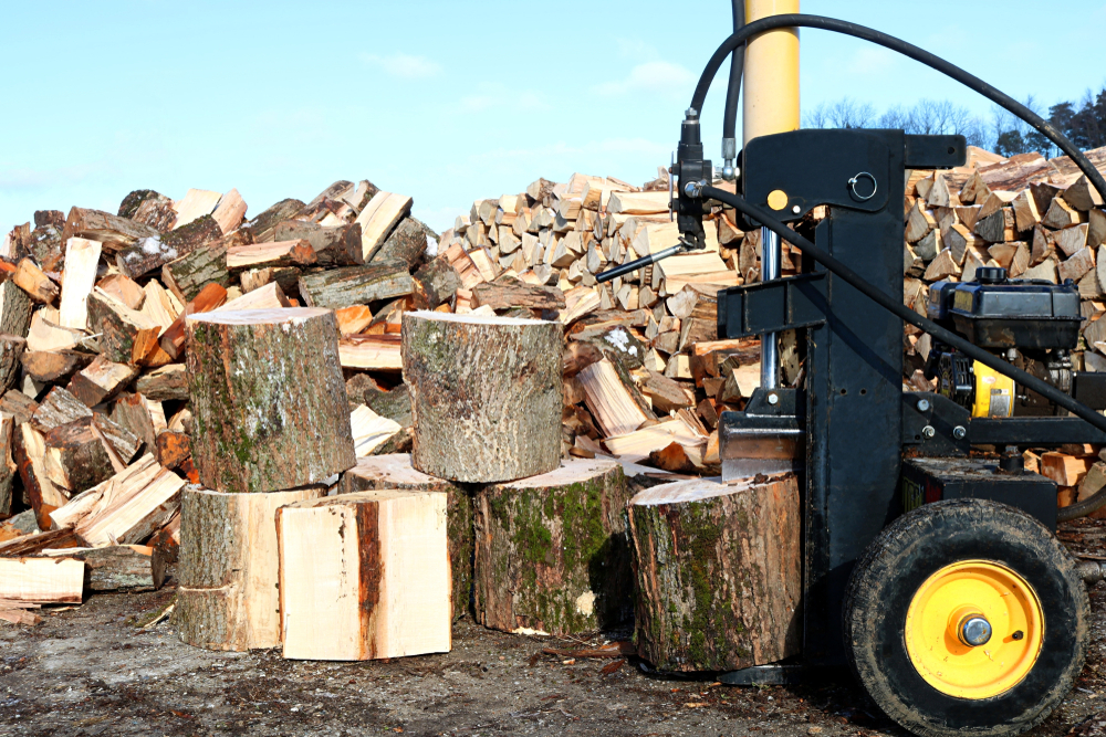 Work Smart With The Help Of Wood Splitter