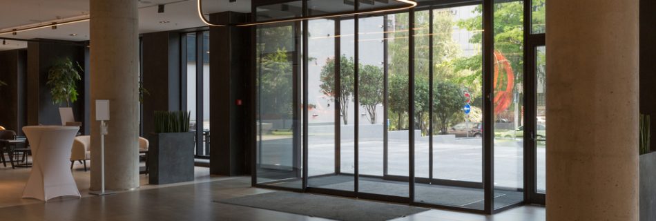 Frameless Sliding Door